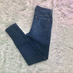 Old Navy Super Skinny Jeans Sz 2 Reg Distressed